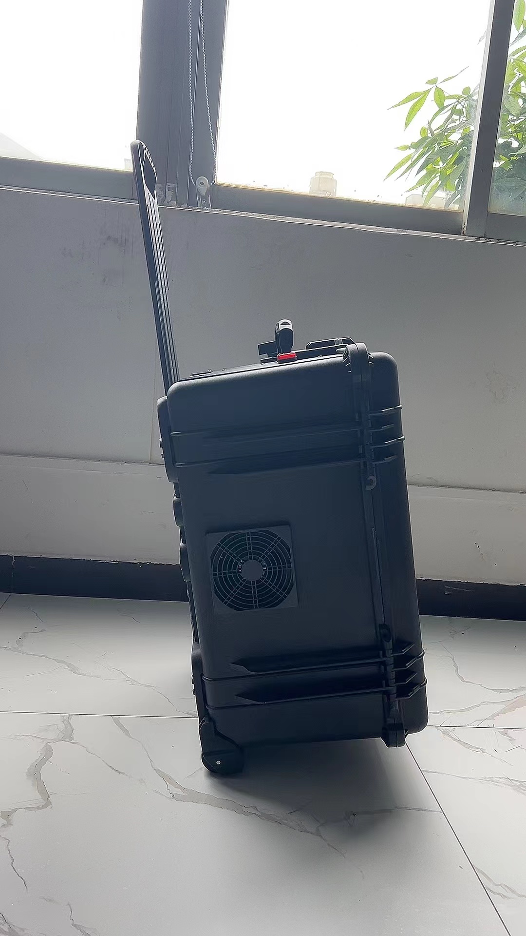 南沙手拉箱型移动通信干扰器